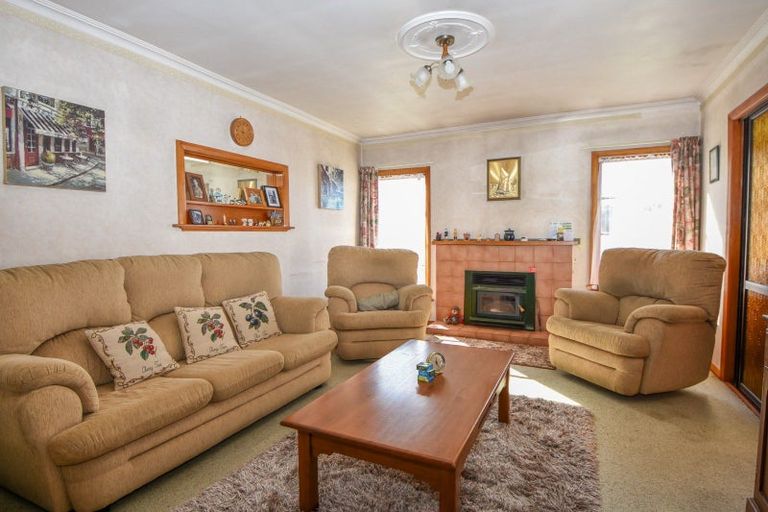 Photo of property in 9 Davy Street, Carterton, 5713