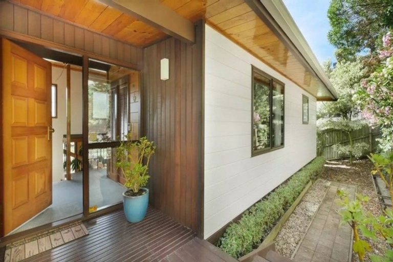 Photo of property in 94 Landsdowne Terrace, Cashmere, Christchurch, 8022