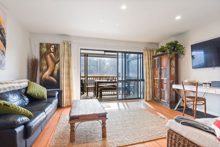 Photo of property in 33 State Highway 30, Lake Rotoma, Rotorua, 3074