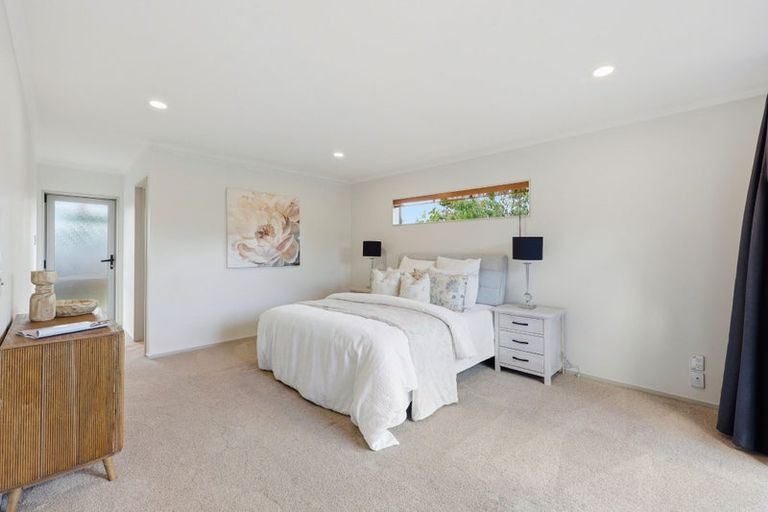 Photo of property in 27 Galsworthy Place, Bucklands Beach, Auckland, 2014
