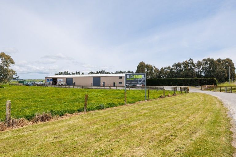Photo of property in 8 Green Road, Matakana, Warkworth, 0985