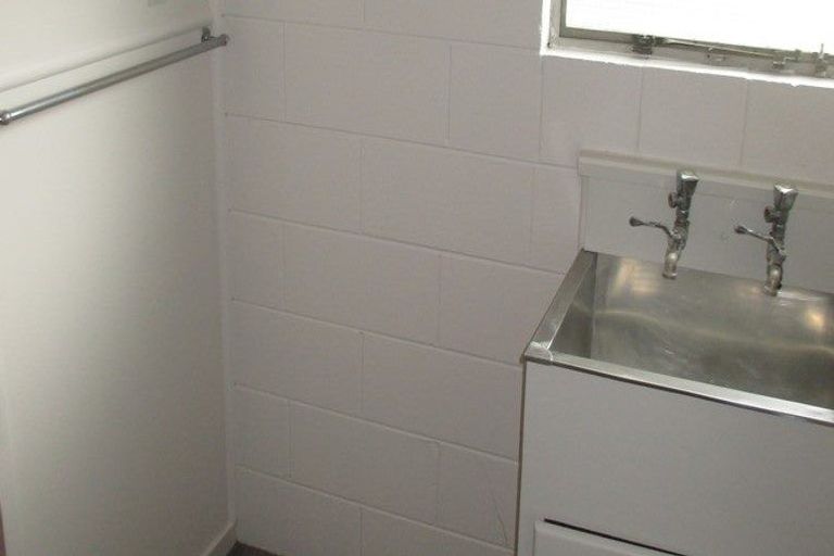 Photo of property in 17 Myrtle Street, Hamilton East, Hamilton, 3216