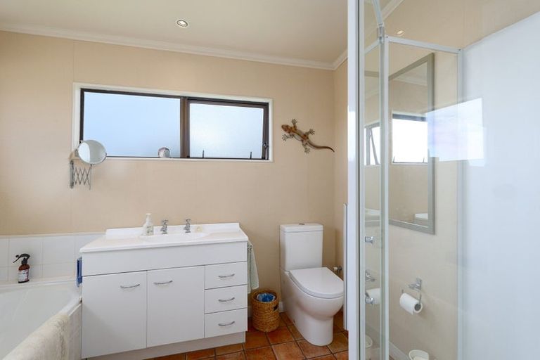 Photo of property in 16a Champion Terrace, Moana, Nelson, 7011