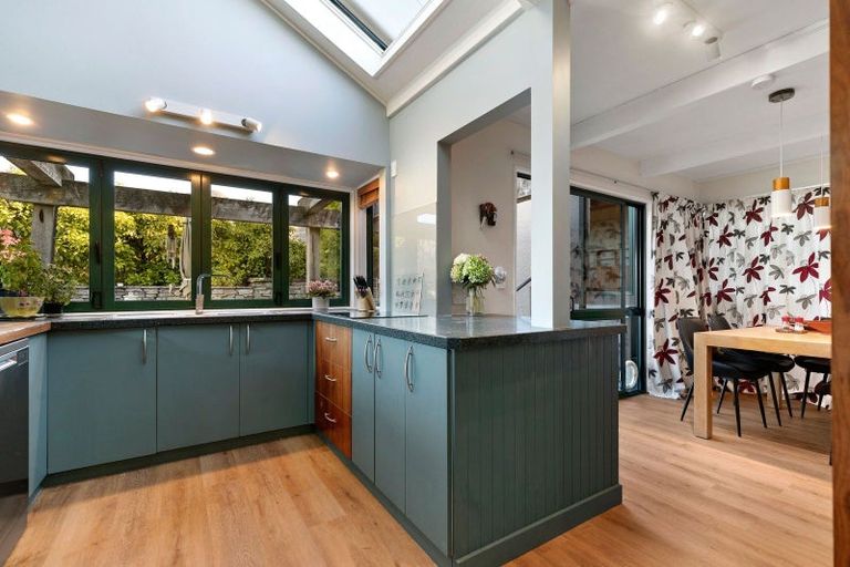 Photo of property in 11 Cotter Avenue, Arrowtown, 9302