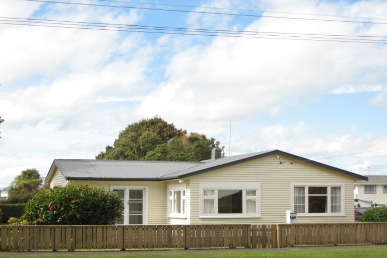 Photo of property in 102 Hamlet Street, Stratford, 4332