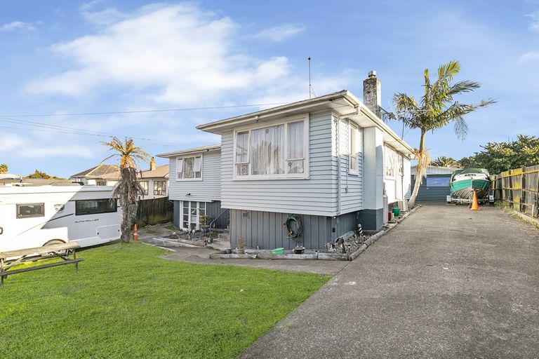 Photo of property in 7 Claymore Street, Manurewa, Auckland, 2102