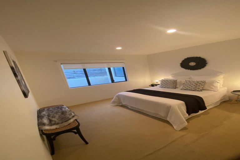 Photo of property in 25 Jordan Street, Island Bay, Wellington, 6023