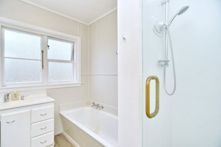 Photo of property in 69 West Belt, Rangiora, 7400