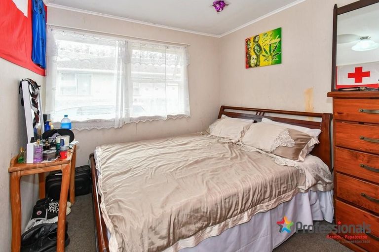 Photo of property in 25 Lachlan Place, Favona, Auckland, 2024