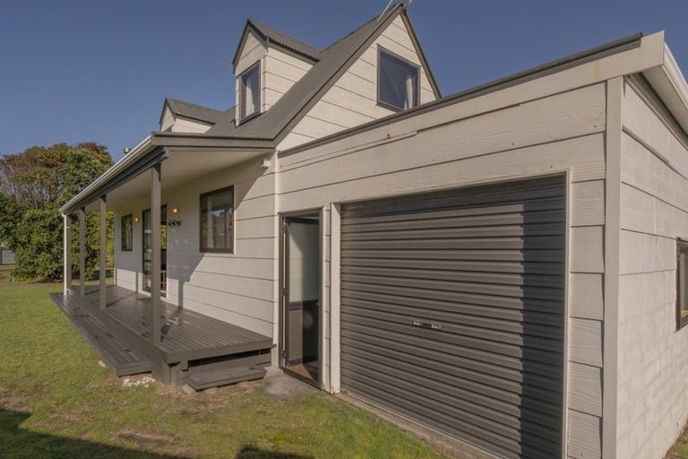 Photo of property in 5 Mccall Avenue, Pauanui, Hikuai, 3579