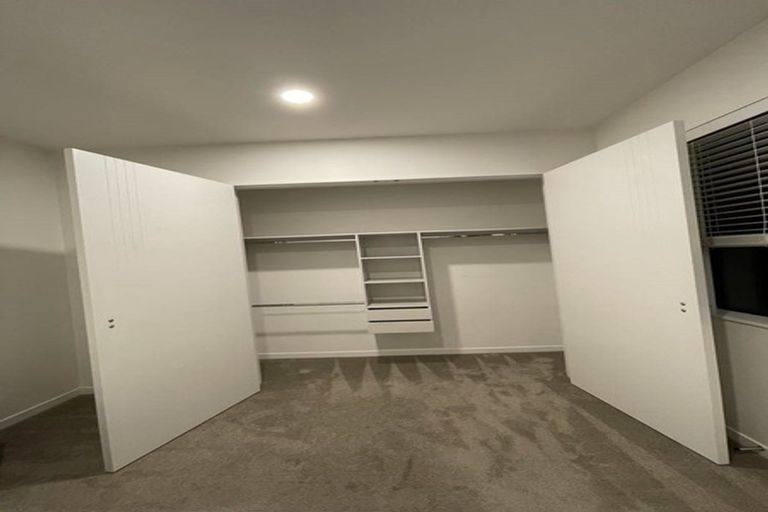 Photo of property in 13 Tautoru Avenue, Orewa, 0931