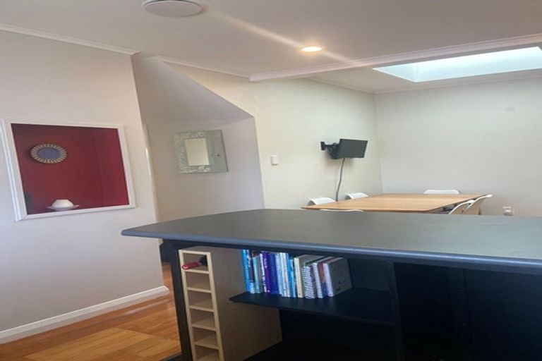 Photo of property in 69 Homebush Road, Khandallah, Wellington, 6035