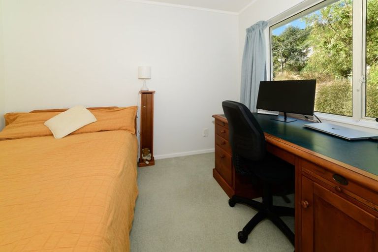 Photo of property in 54 Huia Street, Waikanae, 5036