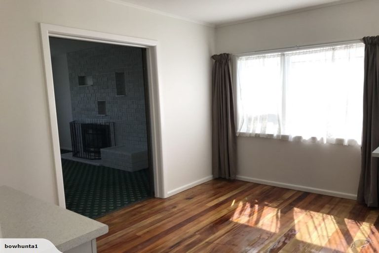 Photo of property in 3 Curling Crescent, Onekawa, Napier, 4110