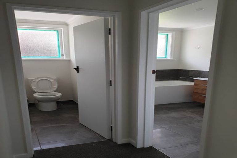 Photo of property in 10 Rakino Place, Awapuni, Palmerston North, 4412