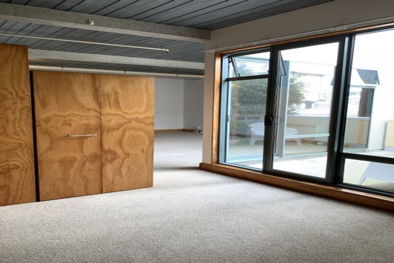 Photo of property in First House Apartments, 5/4 Frederick Street, Te Aro, Wellington, 6011