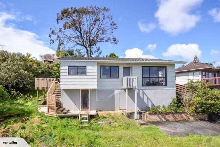 Photo of property in 14 Dianthus Place, Browns Bay, Auckland, 0630