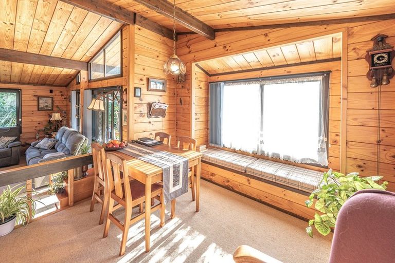 Photo of property in 12 Bens Place, Springvale, Whanganui, 4501