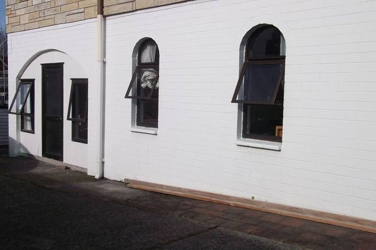 Photo of property in 153 Forrest Hill Road, Forrest Hill, Auckland, 0620