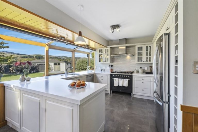 Photo of property in 55 Kennedys Bush Road, Halswell, Christchurch, 8025