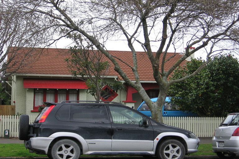 Photo of property in 10 Milverton Avenue, Hokowhitu, Palmerston North, 4410