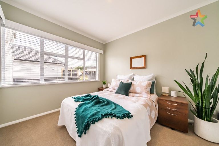 Photo of property in 88 Naenae Road, Naenae, Lower Hutt, 5011