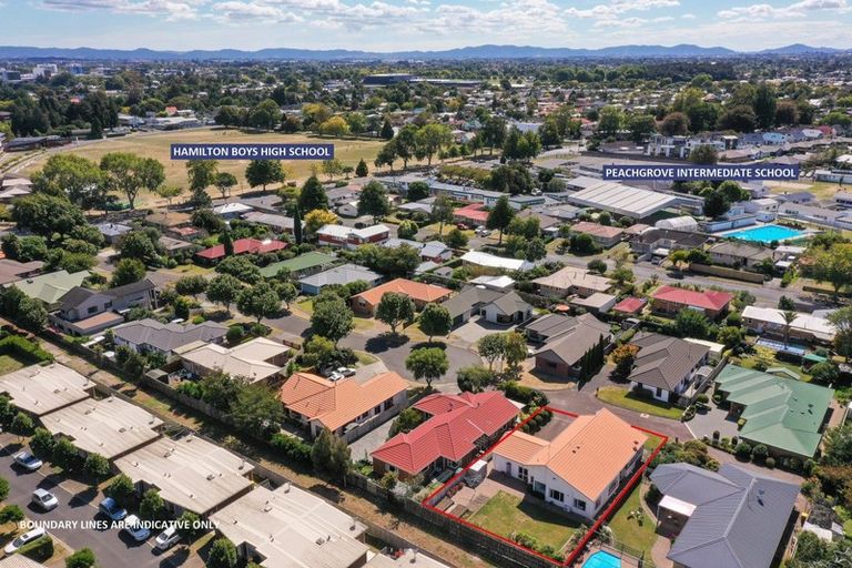 Photo of property in 18 Kingsford Mews, Hamilton East, Hamilton, 3216