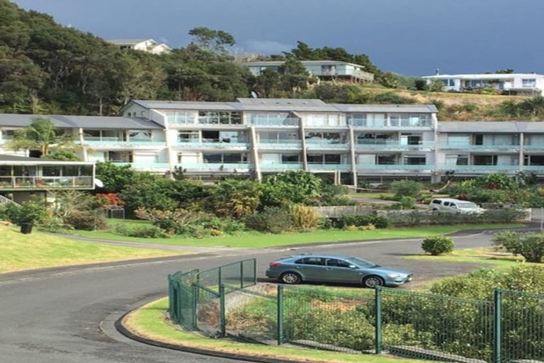 Photo of property in Bridgewater Apartments, 310/7 Te Rangi Cross Road, Paihia, 0200