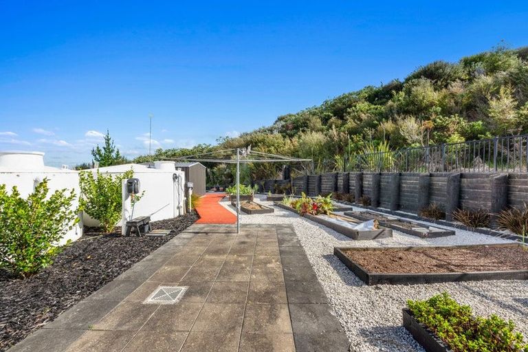 Photo of property in 99 Stoneridge Terrace, Whitford, Manurewa, 2576