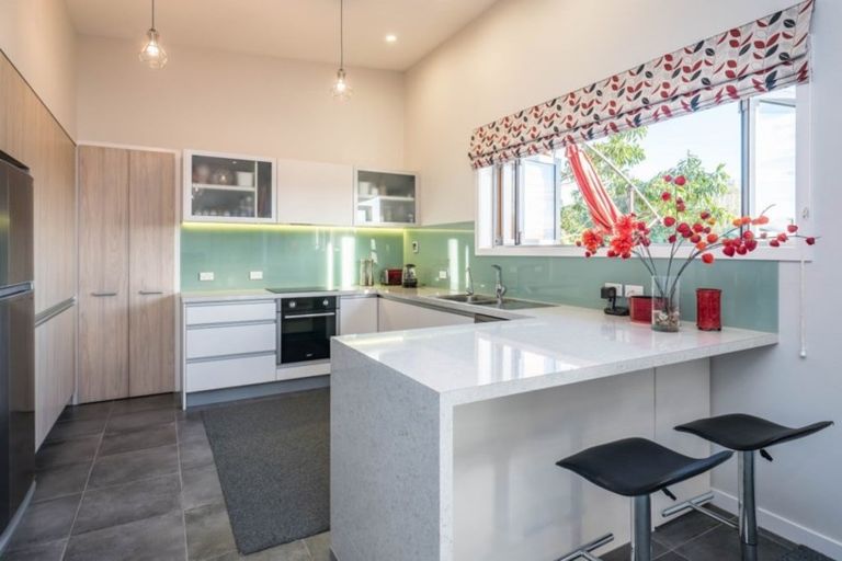 Photo of property in 2 Caterer Lane, Paraparaumu, 5032