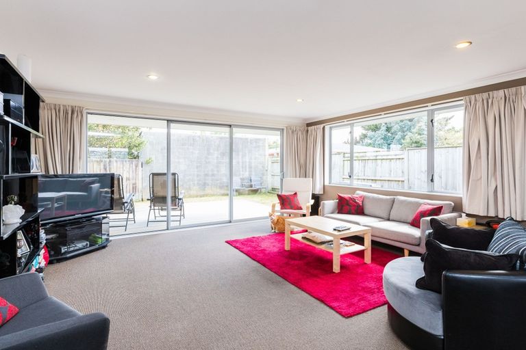 Photo of property in 651a Featherston Street, Roslyn, Palmerston North, 4414