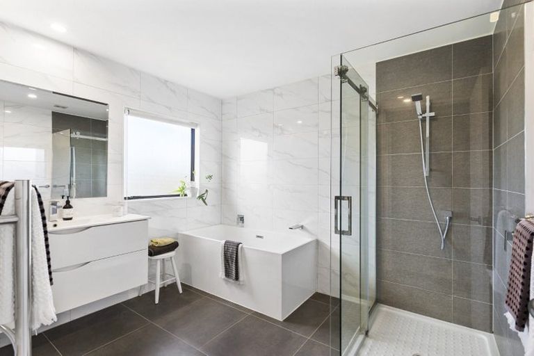 Photo of property in 47 Shuttleworth Place, Manly, Whangaparaoa, 0930