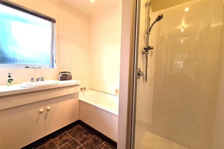 Photo of property in 2/4 Egmont Place, Bishopdale, Christchurch, 8051