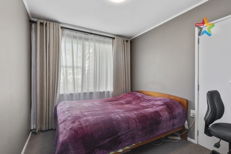 Photo of property in 35 Garden Road, Avalon, Lower Hutt, 5011