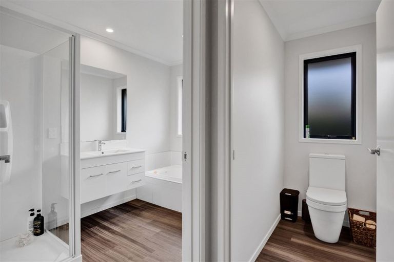 Photo of property in 16 Nukuroa Close, Waitara, 4320