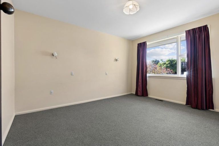 Photo of property in 30 Whareora Terrace, Cashmere, Christchurch, 8022