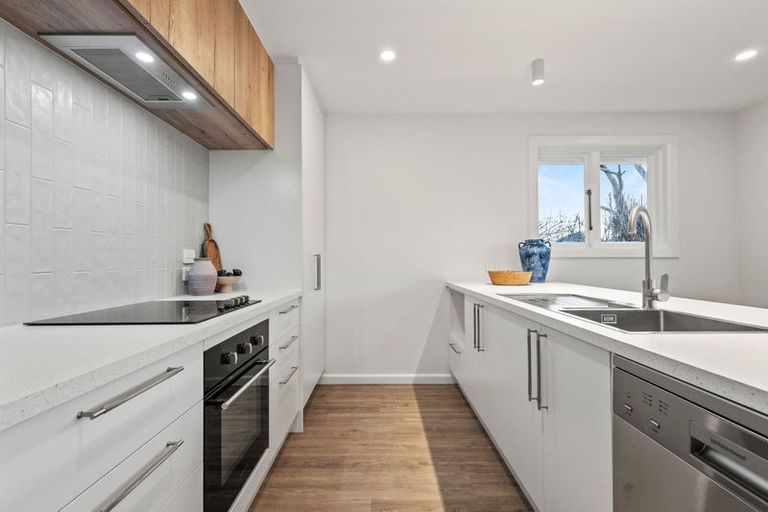 Photo of property in 51 Liverton Crescent, Bishopdale, Christchurch, 8053