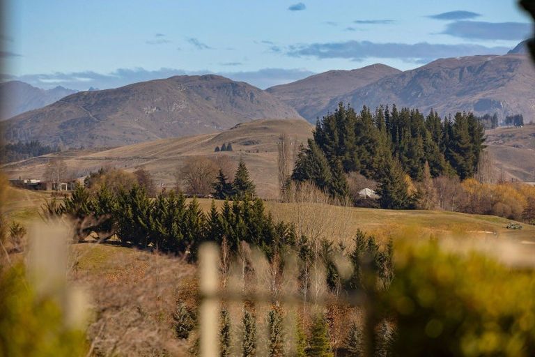 Photo of property in 66 Cotter Avenue, Arrowtown, 9302