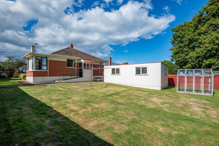 Photo of property in 16 Argyle Street, Mosgiel, 9024