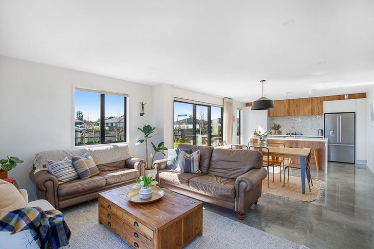 Photo of property in 29 Honeyfield Drive, Whalers Gate, New Plymouth, 4310