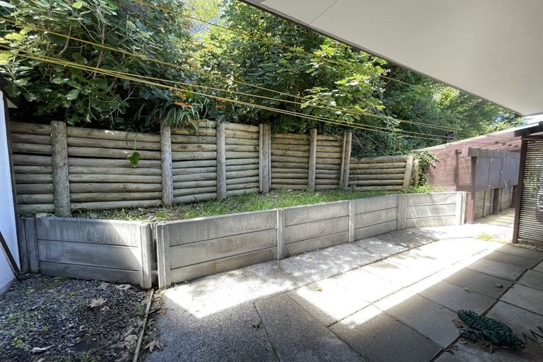 Photo of property in 11/75 Delhi Crescent, Khandallah, Wellington, 6035