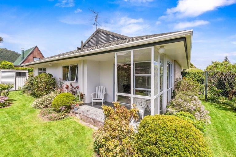 Photo of property in 29 Belvedere Avenue, Waikanae, 5036