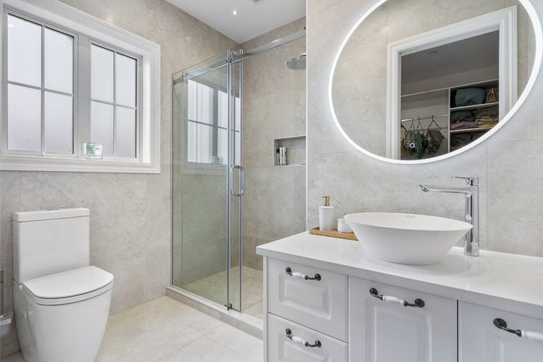 Photo of property in 34 Michael Bosher Way, Flat Bush, Auckland, 2019