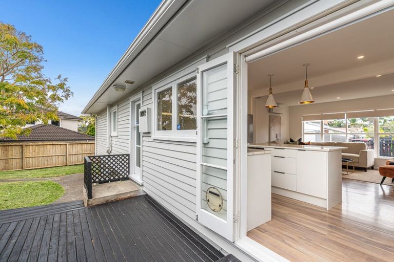 Photo of property in 36 Elliott Avenue, Bayview, Auckland, 0629