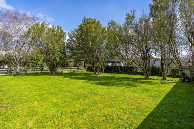 Photo of property in 14 Brown Avenue, Carterton, 5713