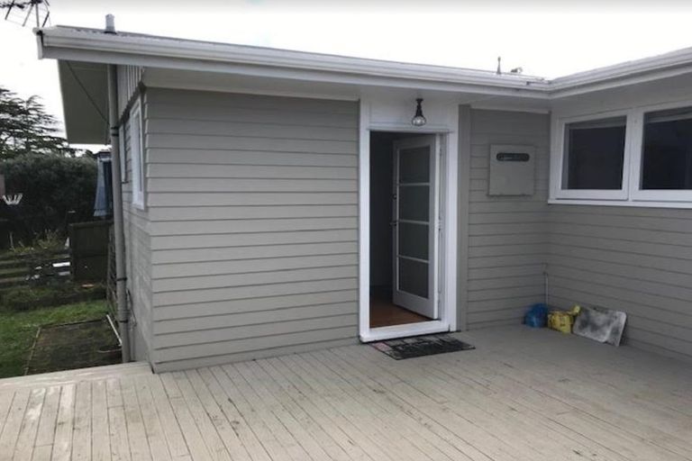 Photo of property in 67 Sycamore Drive, Sunnynook, Auckland, 0620