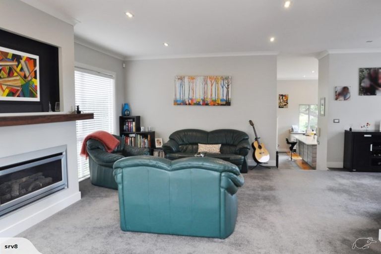 Photo of property in 29a Kiriwai Road, Paremata, Porirua, 5024