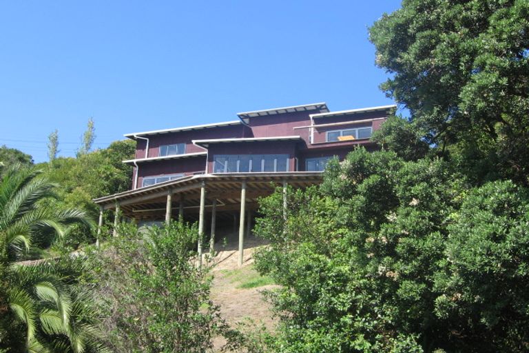 Photo of property in 170 Ocean View Road, Oneroa, Waiheke Island, 1081