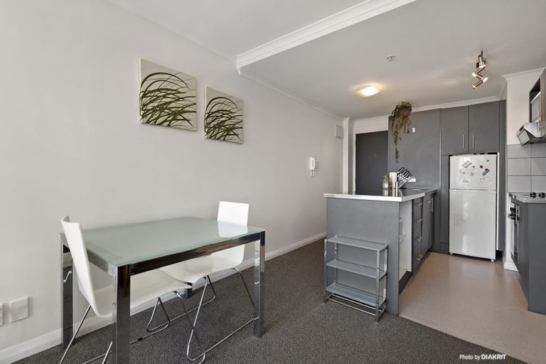 Photo of property in Monvie Apartments, 501/15 Holland Street, Te Aro, Wellington, 6011