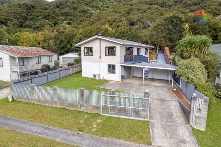 Photo of property in 56 Antrim Crescent, Wainuiomata, Lower Hutt, 5014